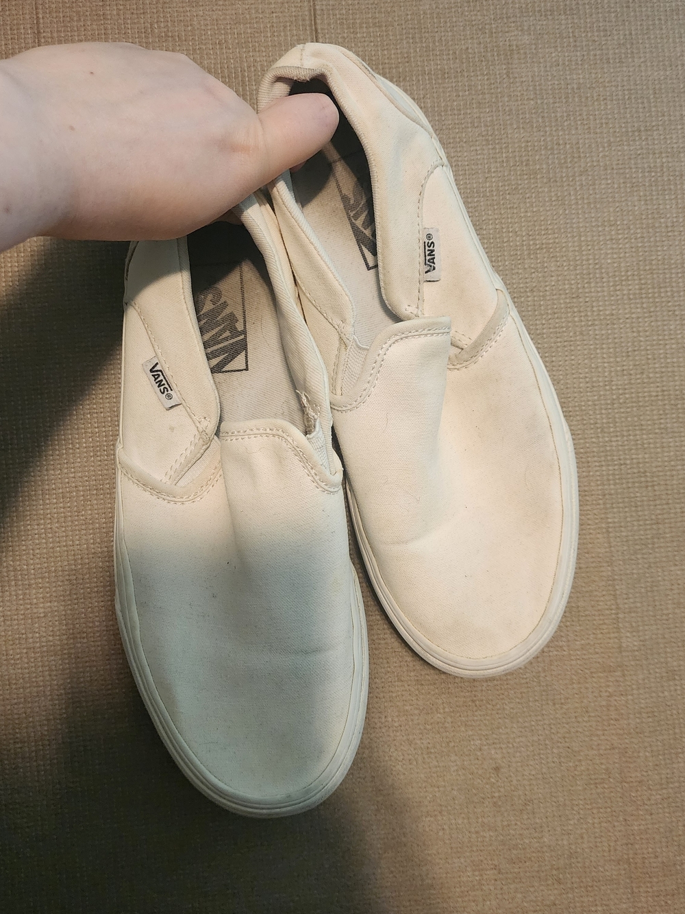 Vans Classic White Slip On Sneakers Women's Size 7 Canvas Skate Shoes Casual